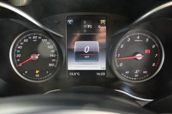 MERCEDES-BENZ C-CLASS 2.0 C200 Sport Saloon 4dr Petrol 7G-Tronic+ Euro 6 (s/s) (184 ps