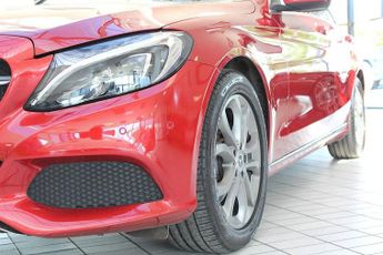 MERCEDES-BENZ C CLASS 2.0 C200 Sport Saloon 4dr Petrol 7G-Tronic+ Euro 6 (s/s) (184 ps