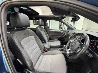 VOLKSWAGEN TIGUAN ALLSPACE 2.0 TDI R-Line SUV 5dr Diesel DSG 4Motion Euro 6 (s/s) (150 ps)