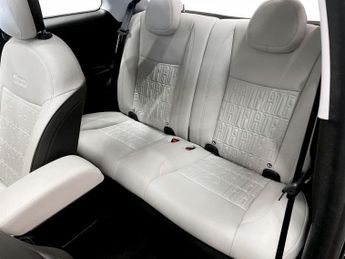 FIAT 500E 42kWh La Prima Hatchback 3dr Electric Auto (118 ps)