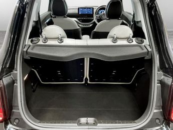 FIAT 500E 42kWh La Prima Hatchback 3dr Electric Auto (118 ps)