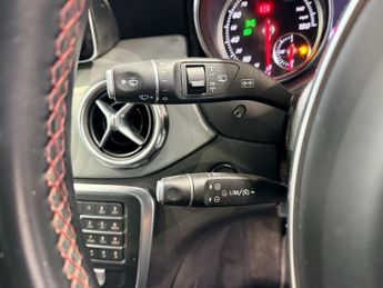 MERCEDES-BENZ GLA 2.1 GLA220d AMG Line SUV 5dr Diesel 7G-DCT 4MATIC Euro 6 (s/s) (