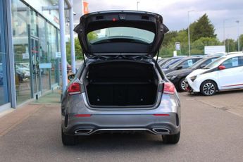 MERCEDES-BENZ A-CLASS 1.3 A180 AMG Line (Premium) Hatchback 5dr Petrol Manual Euro 6 (