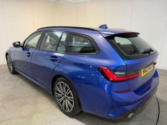 BMW 3 SERIES 2.0 330e 12kWh M Sport Touring 5dr Petrol Plug-in Hybrid Auto Eu