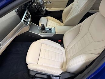 BMW 3 SERIES 2.0 330e 12kWh M Sport Touring 5dr Petrol Plug-in Hybrid Auto Eu