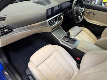 BMW 3 SERIES 2.0 330e 12kWh M Sport Touring 5dr Petrol Plug-in Hybrid Auto Eu