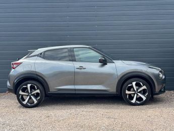 NISSAN JUKE 1.0 DIG-T Tekna SUV 5dr Auto