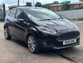 Ford Fiesta 1.0T EcoBoost Titanium Hatchback 5 Door Petrol Manual Black Low 