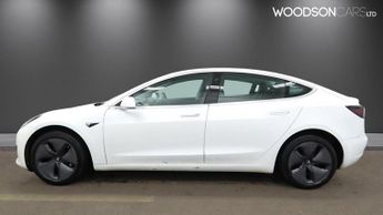 TESLA Model 3 Standard Range Plus Saloon 4dr Electric Auto RWD (241 bhp)