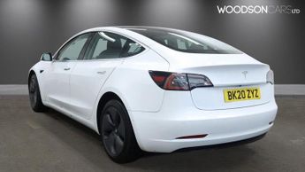 TESLA Model 3 Standard Range Plus Saloon 4dr Electric Auto RWD (241 bhp)