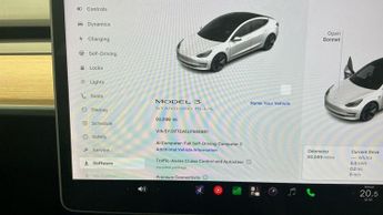 TESLA Model 3 Standard Range Plus Saloon 4dr Electric Auto RWD (241 bhp)
