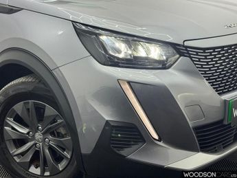 PEUGEOT E-2008 50kWh Active Premium SUV 5dr Electric Auto (136 ps)
