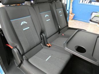 FORD GRAND TOURNEO CONNECT 2.0 EcoBlue Active MPV 5dr Diesel Manual Euro 6 (s/s) (122 ps)