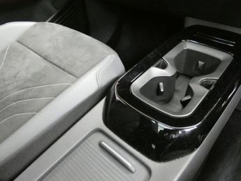 VOLKSWAGEN ID.5 Pro 77kWh Style SUV 5dr Electric Auto (174 ps)