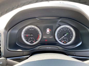 SKODA KAROQ 1.6 TDI SE L SUV 5dr Diesel DSG Euro 6 (s/s) (115 ps)