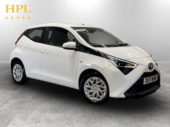 Toyota AYGO 1.0 VVT-i x-play Hatchback 5dr Petrol Manual Euro 6 (s/s) (71 ps