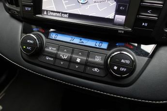 TOYOTA RAV4 2.5 VVT-h Icon SUV 5dr Petrol Hybrid CVT Euro 6 (s/s) (197 ps)