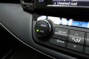 TOYOTA RAV4 2.5 VVT-h Icon SUV 5dr Petrol Hybrid CVT Euro 6 (s/s) (197 ps)