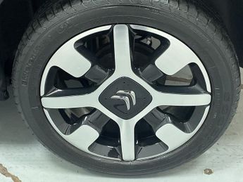 CITROEN C4 CACTUS 1.2 PureTech Flair Hatchback 5dr Petrol ETG5 Euro 6 (s/s) (82 ps