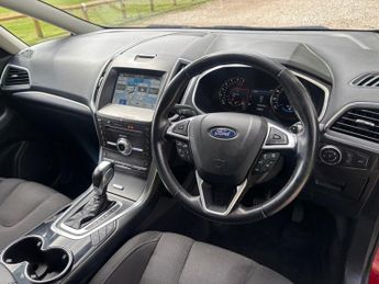 FORD S-MAX 2.0 TDCi Titanium MPV 5dr Diesel Powershift Euro 6 (s/s) (180 ps