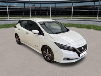 Nissan Leaf 40kWh Acenta Hatchback 5dr Electric Auto (150 ps)