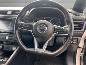NISSAN LEAF 40kWh Acenta Hatchback 5dr Electric Auto (150 ps)