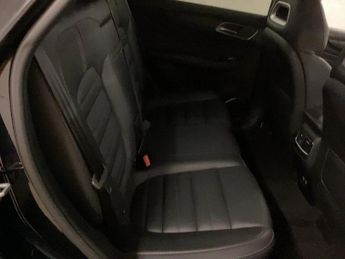 MG MG HS 1.5 T-GDI 16.6kWh Exclusive SUV 5dr Petrol Plug-in Hybrid Auto E
