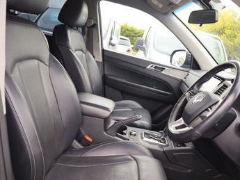 SSANGYONG MUSSO 2.2D Rhino Pickup Double Cab 4dr Diesel Auto 4WD Euro 6 (181 ps)