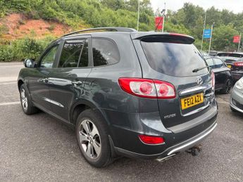 HYUNDAI SANTA FE 2.2 CRDi Premium SUV 5dr Diesel Auto 4WD Euro 5 (5 seat) (194 bh