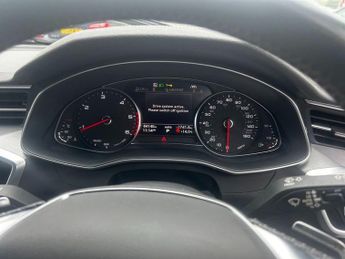 AUDI A6 AVANT 2.0 TDI 40 S line Estate 5dr Diesel S Tronic Euro 6 (s/s) (204 p