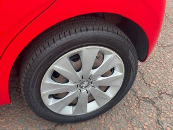 PEUGEOT 108 1.0 Active Hatchback 5dr Petrol 2 Tronic Euro 6 (68 ps)