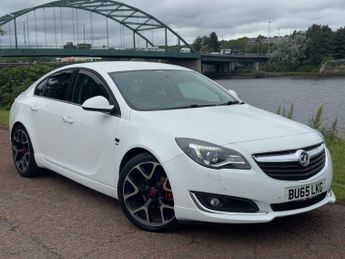 Vauxhall Insignia 2.0 CDTi ecoFLEX SRi Hatchback 5dr Diesel Manual Euro 5 (s/s) (1