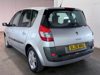 RENAULT SCENIC 1.6 VVT Privilege MPV 5dr Petrol Automatic (191 g/km, 111 bhp)