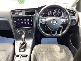 VOLKSWAGEN GOLF 1.6 TDI SE Hatchback 5dr Diesel DSG Euro 6 (s/s) (115 ps)