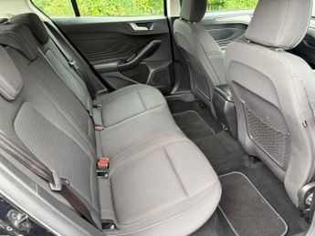 FORD FOCUS 1.0T EcoBoost Titanium Hatchback 5dr Petrol Manual Euro 6 (s/s) 