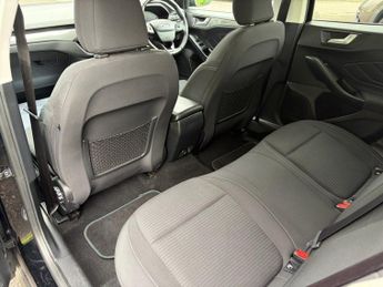 FORD FOCUS 1.0T EcoBoost Titanium Hatchback 5dr Petrol Manual Euro 6 (s/s) 
