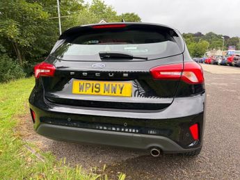 FORD FOCUS 1.0T EcoBoost Titanium Hatchback 5dr Petrol Manual Euro 6 (s/s) 