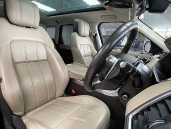 LAND ROVER RANGE ROVER P400 HSE 2.0 P400e 13.1kWh HSE GPF Dynamic SUV 5dr Petrol Plug-in Hybrid 