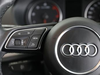 AUDI Q2 2.0 TDI 30 Technik SUV 5dr Diesel S Tronic Euro 6 (s/s) (116 ps)