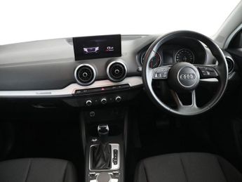 AUDI Q2 2.0 TDI 30 Technik SUV 5dr Diesel S Tronic Euro 6 (s/s) (116 ps)
