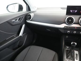 AUDI Q2 2.0 TDI 30 Technik SUV 5dr Diesel S Tronic Euro 6 (s/s) (116 ps)