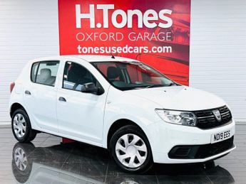 Dacia Sandero 0.9 TCe Essential Hatchback 5dr Petrol Manual Euro 6 (s/s) (90 p