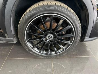 MERCEDES-BENZ GLA 1.6 GLA180 AMG Line Edition SUV 5dr Petrol 7G-DCT Euro 6 (s/s) (