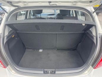 HYUNDAI I20 1.4 Style Hatchback 5dr Petrol Manual Euro 5 (100 ps)