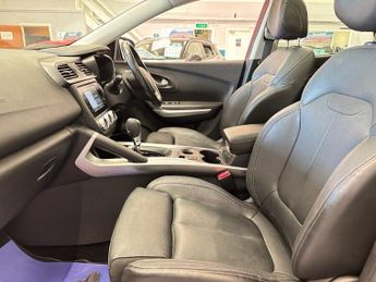 RENAULT KADJAR 1.3 TCe GT Line SUV 5 Door Petrol Automatic Red EDC Euro 6 