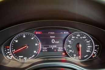 AUDI A6 AVANT 2.0 TDI Black Edition Estate 5dr Diesel S Tronic quattro Euro 6 