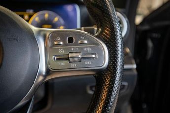 MERCEDES-BENZ E CLASS 2.0 E300d AMG Line Night Edition (Premium Plus) Saloon 4dr Diese