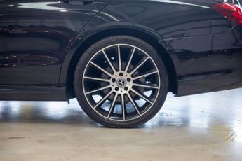 MERCEDES-BENZ E CLASS 2.0 E300d AMG Line Night Edition (Premium Plus) Saloon 4dr Diese