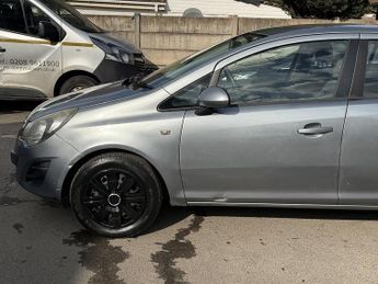VAUXHALL CORSA 1.4 16V Design Hatchback 5dr Petrol Auto Euro 5 (A/C) (100 ps)