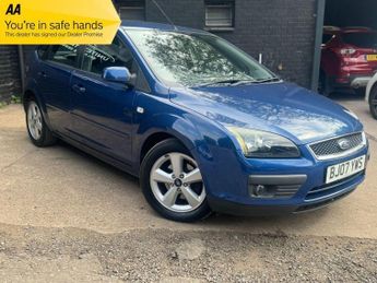 Ford Focus FOCUS 1.6L ZETEC CLIMATE 16V 5d AUTO 101 BHP FULL SERVICE HISTOR